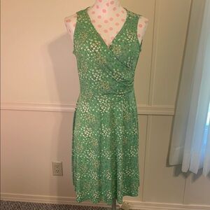 Floral Green Sleeveless Wrap Dress Size L NEW All occasions fun warm Day dress